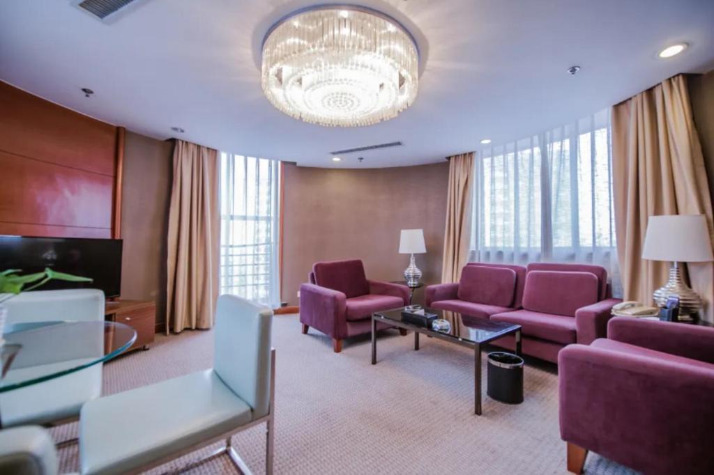 Linyi Blue Horizon Intenational Hotel Exterior photo