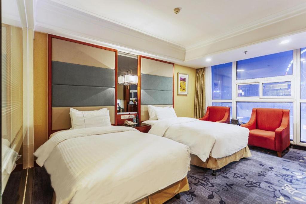 Linyi Blue Horizon Intenational Hotel Exterior photo